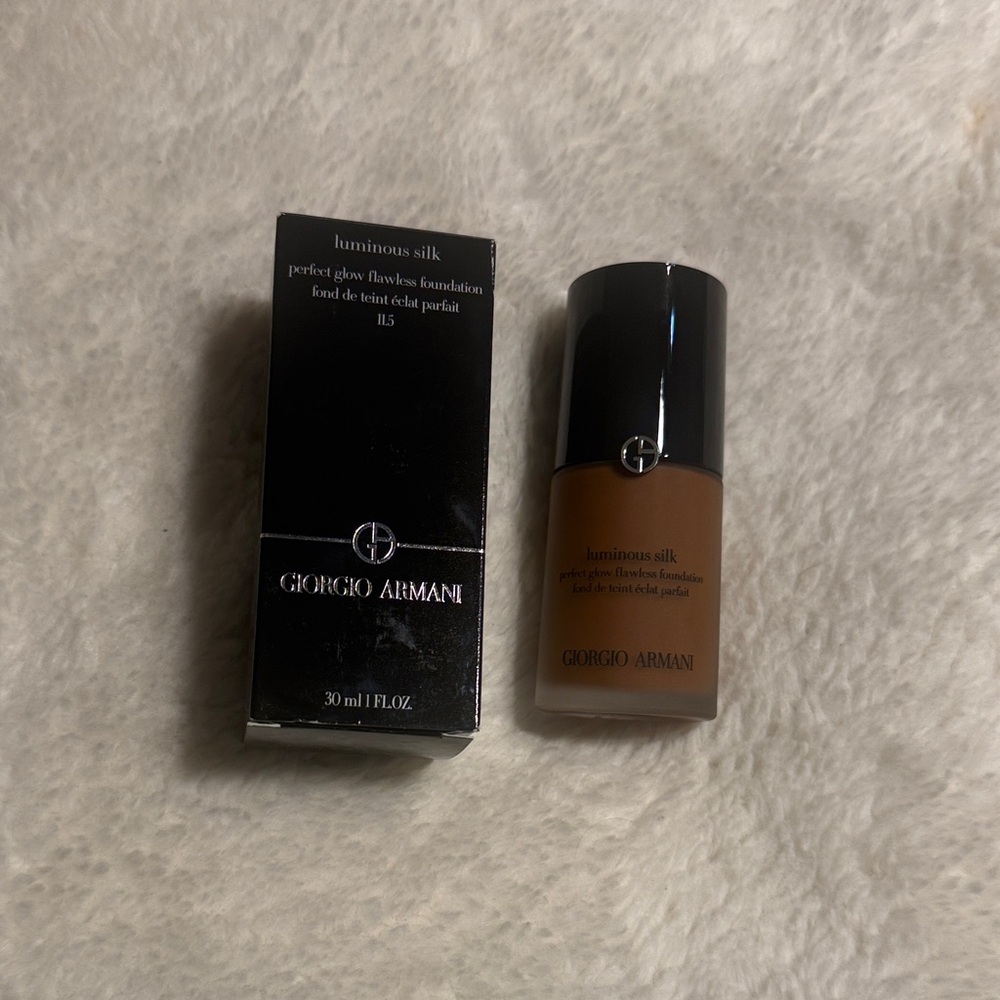 Giorgio Armani Luminous Silk Foundation - # 11.5